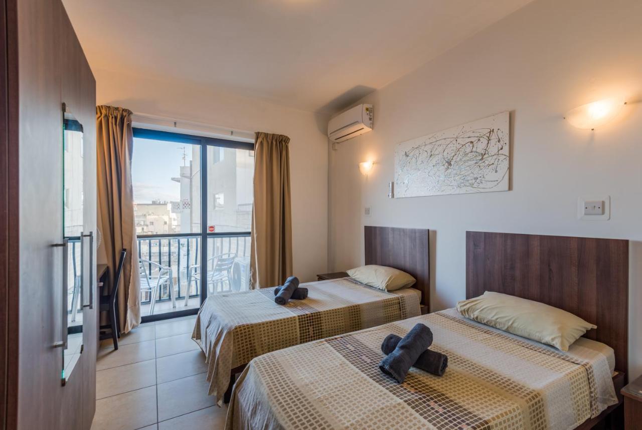 Seashells 2 Bedroom Apartment With Sunny Terrace With Stunning Sea Views - By Getawaysmalta St. Paul's Bay Esterno foto