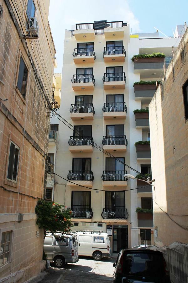 Seashells 2 Bedroom Apartment With Sunny Terrace With Stunning Sea Views - By Getawaysmalta St. Paul's Bay Esterno foto